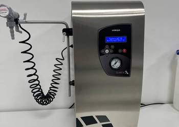 Demineralizator wody TECHNICAL 10 Plus HYDROLAB 10–12 l/h do laboratoriów