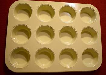 Blacha do pieczenia muffinek - jakość produktu z przed lat