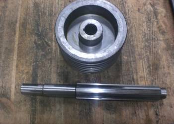 Wałek suportu do tokarki TUR50