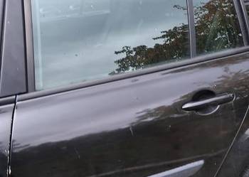 Drzwi lewe lewy tył Renault Megan ll NV676 kombi