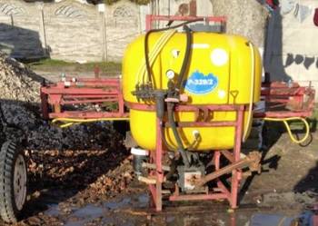 Opryskiwacz biardzki 400 litrów, lanca 12 metrów