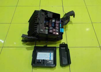 LEXUS RX300 II 3.0 B 04r skrzynka bezpiecznikow