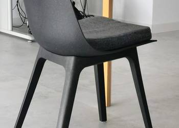 Krzesło czarne Odger IKEA