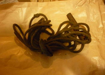 Armata sznur spustowy do armaty , haubicy.