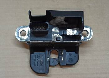 Zamek klapy bagażnika VW Passat B6 kombi 1K6827505 C E