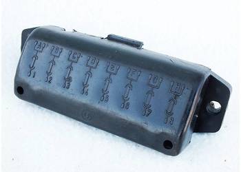 Skrzynka bezpieczników Fiat 126p na 8 bezpieczników Oryginał PRL