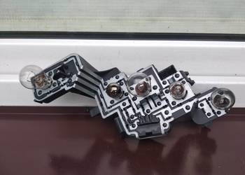 Peugeot 307 LIFT FL hatchback wkład oprawka lampy tył tylnej prawy kostka