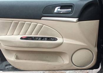 Alfa Romeo 159 fotele +kanapa+ boczki drzwi
