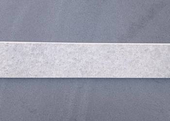 cokół gres szary dł.40cmx7,7cm mat