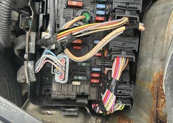 moduł BSM skrzynka Citroen Peugeot L04-00 966/1707/980