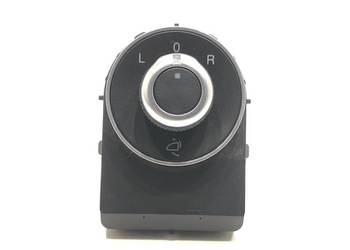 PRZEŁĄCZNIK REGULACJI LUSTEREK ALFA STELVIO 01561181990 WŁĄCZNIK