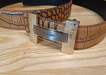 Unikalny pasek z klamrą H | Szerokość 3,7 cm | Długość 119 cm | Stan idealn