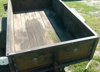 Przyczepa samochodowa Zarejestrowana