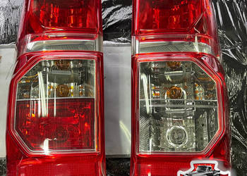 Lampy Paki Toyota Hilux 2009+ Oryginalne