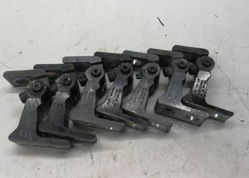 ZAWIAS DRZWI PRAWY AUDI A4 B8 A5 8T Q5 8K0831402E