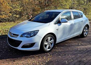 Opel Astra J 1.4 turbo 120 KM super stan tech. oryginalny przebieg