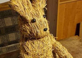 Duży Królik Wielkanocny ze słomy – 50 cm – Rustykalna ozdoba Handmade