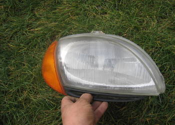 Lampa prawa z kierunkowskazem Fiat Seicento 600