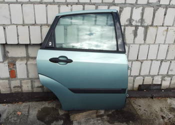 Ford Focus drzwi prawy tył H.B