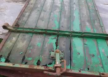 Boki do do przyczepy