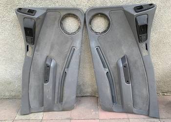 Boczki poszycia drzwi alfa romeo 145
