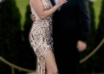 Elegancka długa suknia wieczorowa M