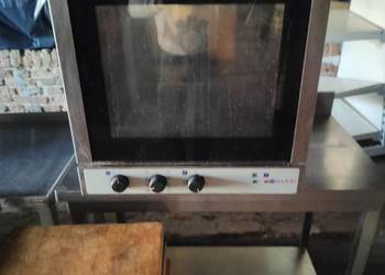 Piec Konwekcyjny HENDI