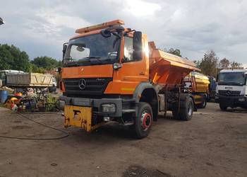 Mercedes Axor 4x4 2011 euro5 piaskarka solarka econ schmidt pług
