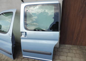 DRZWI BOCZNE PRZESUWNE LEWY TYŁ CITROEN BERLINGO 1 KLHA