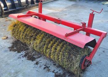 Szczotka zamiatarka na Tuza