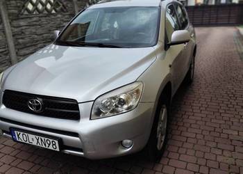 Toyota Rafa 4