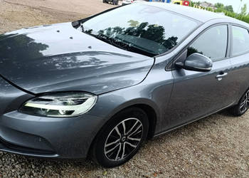 Volvo V40 2.0d automat 50.tys km II (2012-)