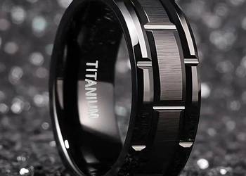 Obrączka z tytanu