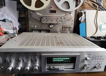 wzmacniacz Akai AM-U04