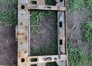 Pas przedni fiat 125p okular kombi pickup