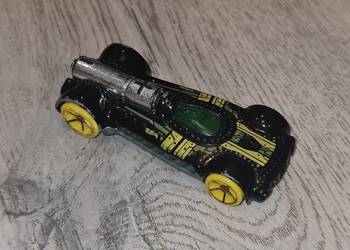 Autko samochód resorak Hot Wheels Retro Active