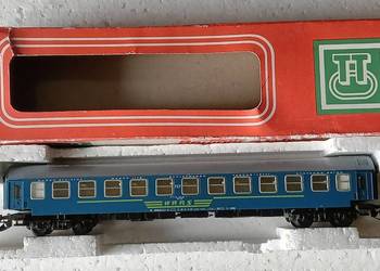 Wagon osobowy WARS PKP ciemno-niebieski BTTB