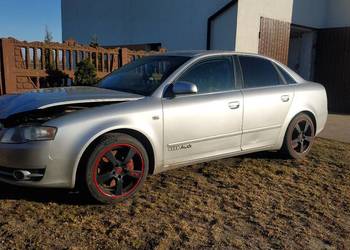 Audi A4B7 uszkodzone
