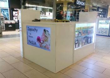 Wyspa handlowa biały lakier led telewizor