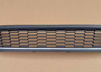 VW POLO 6R KRATKA ZDERZAKA CHROM 6R0853677