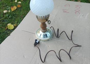 Lampka nocna sprawna.