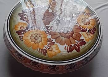 Ręcznie malowana fajansowa patera na stopie, ZF Koło. PRL.