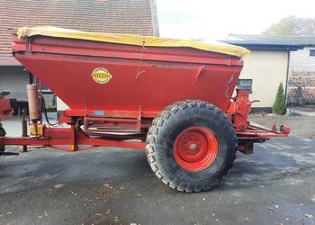 Rozsiewacz  wapna bredal 6 ton