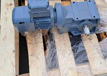 Motoreduktor SEW 0,37kw 28obr motoreduktor z hamulcem K39 DRS71 sew