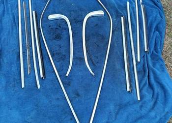 BMW e34.,listwyListwy ozdobne