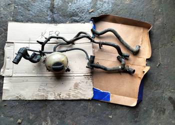 RURKA RURA WĘŻE ZBIORNICZEK WODY VW AUDI 1.9 TDI 357971899F