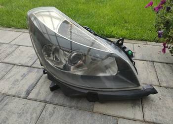 Clio III lampa przód