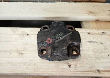 Pokrywa sworznia dolna Massey Ferguson 6180, 6270