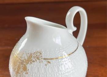 Mlecznik. Porcelana Rosenthal. Seria Romanze.  Proj. Björn Wiinblad.   Biał