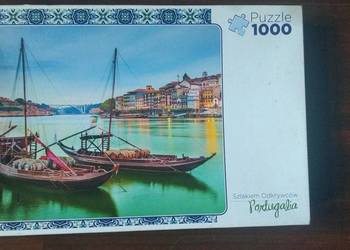 Puzzle ułożone 1000 elementów